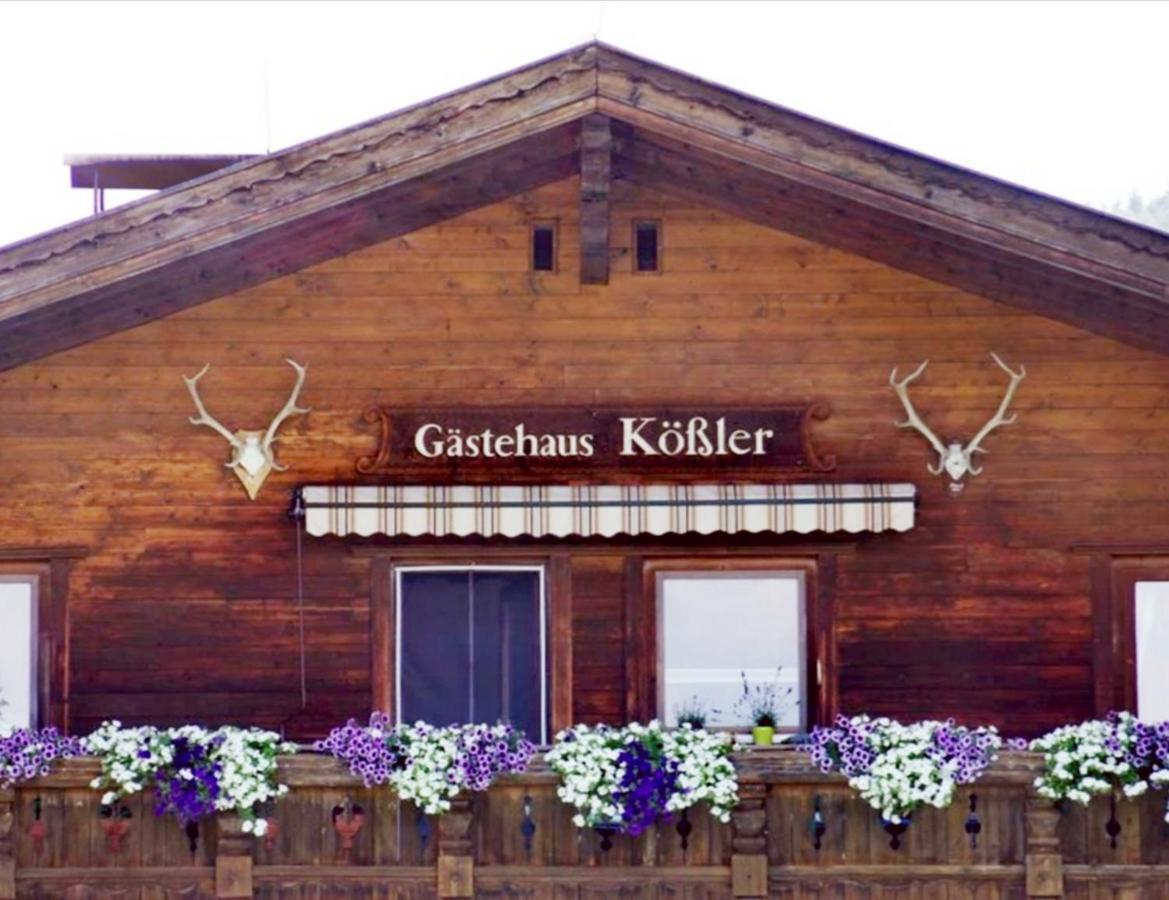 Gaestehaus Koessler Tulfes Exteriér fotografie